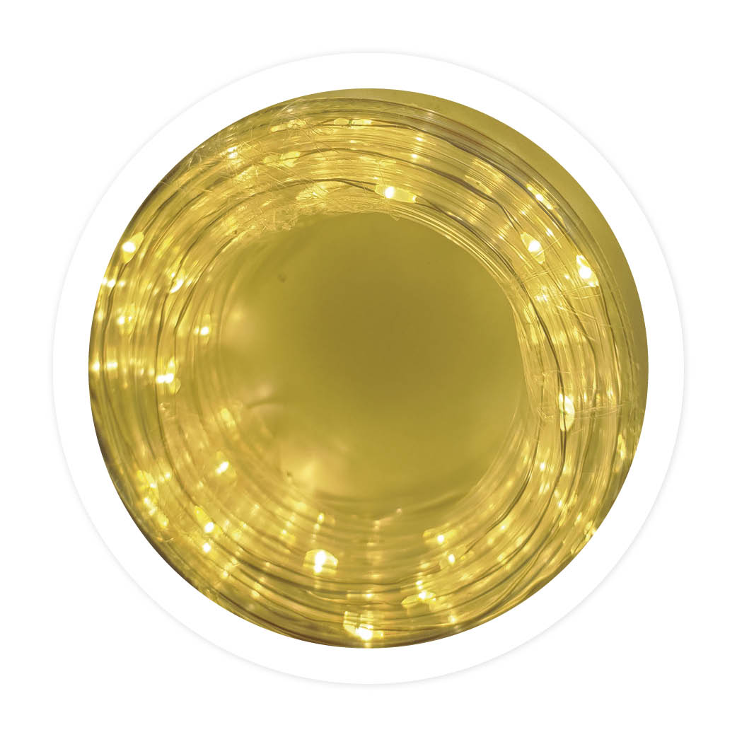 Tube LED flexible 4 M. 6 mm d'épaisseur. Câble : 1,5 M. Avec transformateur multifonction, minuterie et mémoire. Lumière chaude.