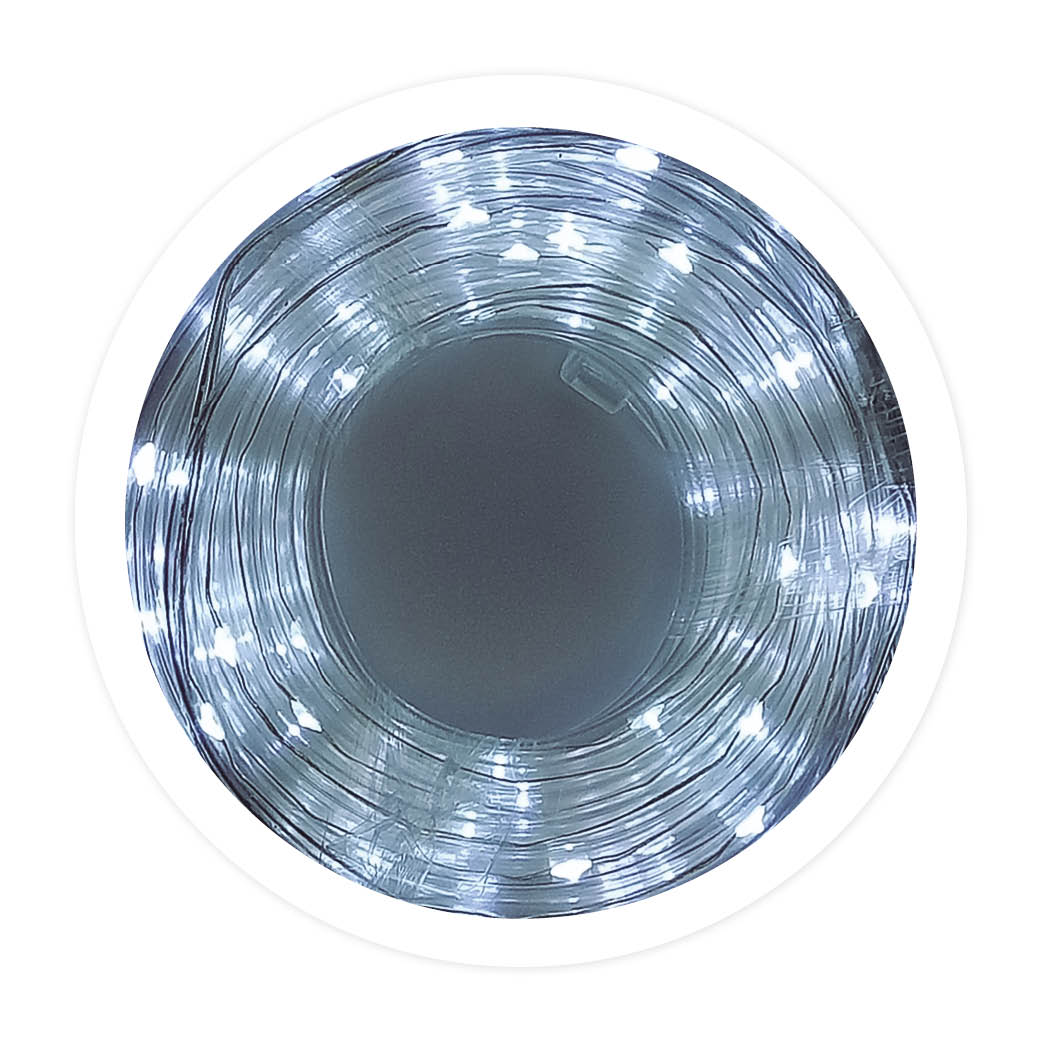 Tube LED flexible 4 M. 6 mm d'épaisseur. Câble : 1,5 M. Avec transformateur multifonction, minuterie et mémoire. Lumière froide.